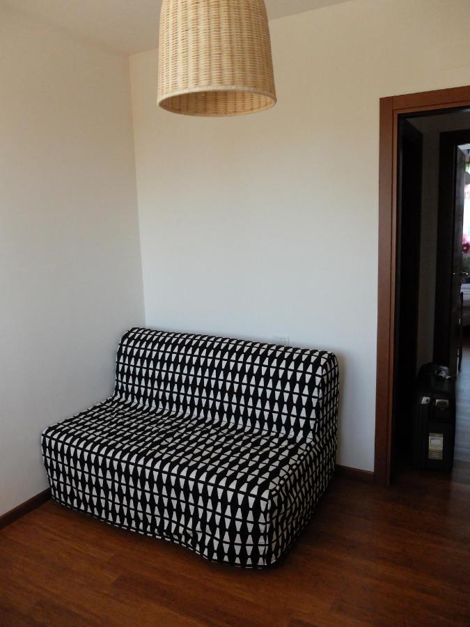 Moderno Trilocale Laura Daire Dalmine Dış mekan fotoğraf