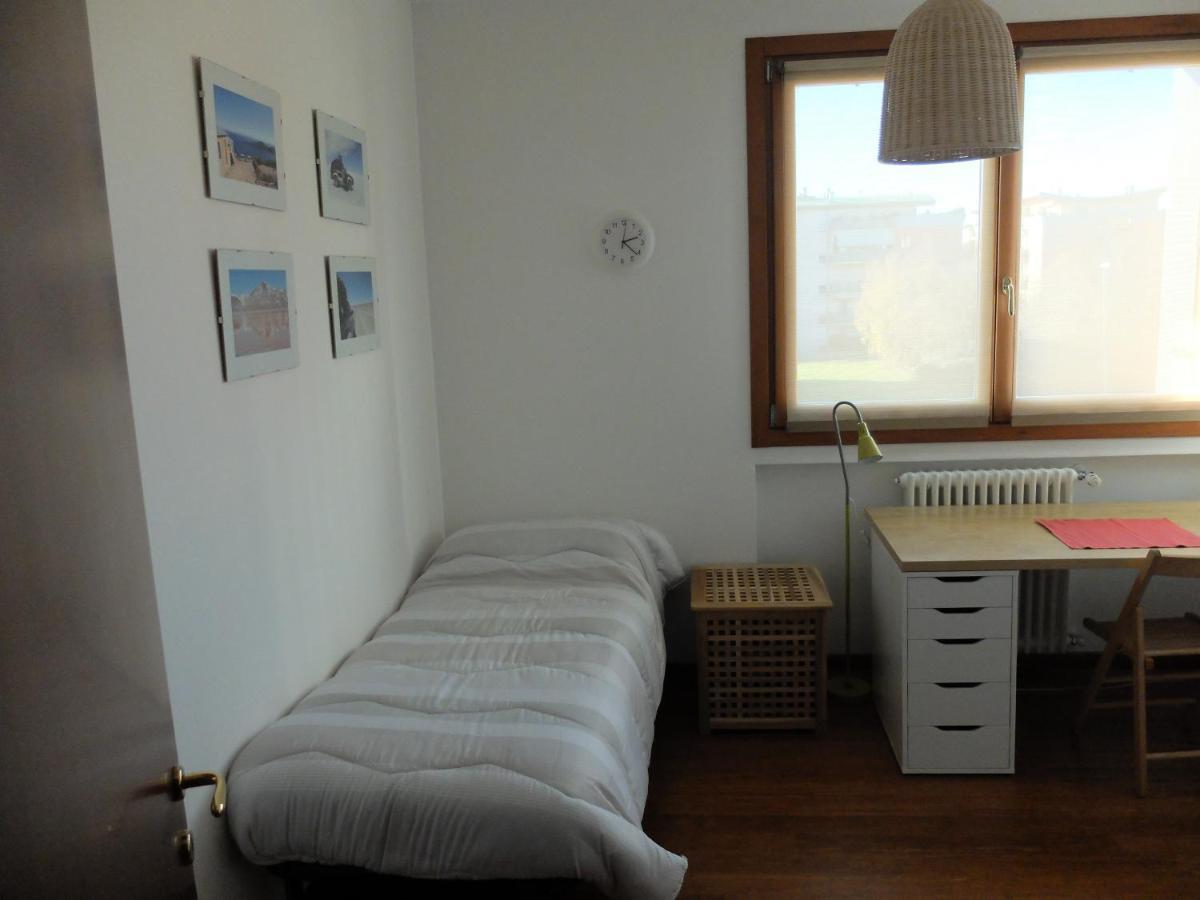 Moderno Trilocale Laura Daire Dalmine Dış mekan fotoğraf
